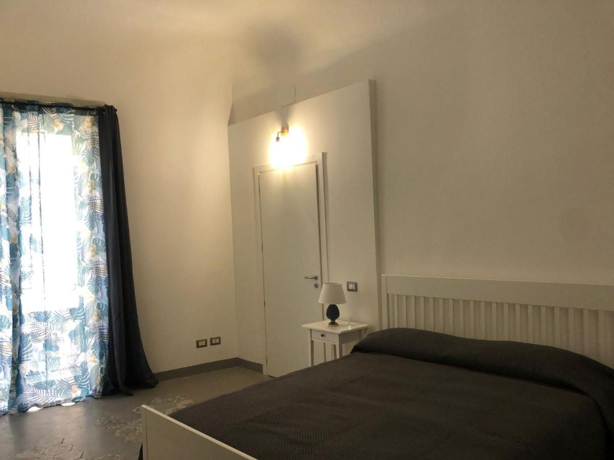 City Center Apartment Da Felu パレルモ エクステリア 写真